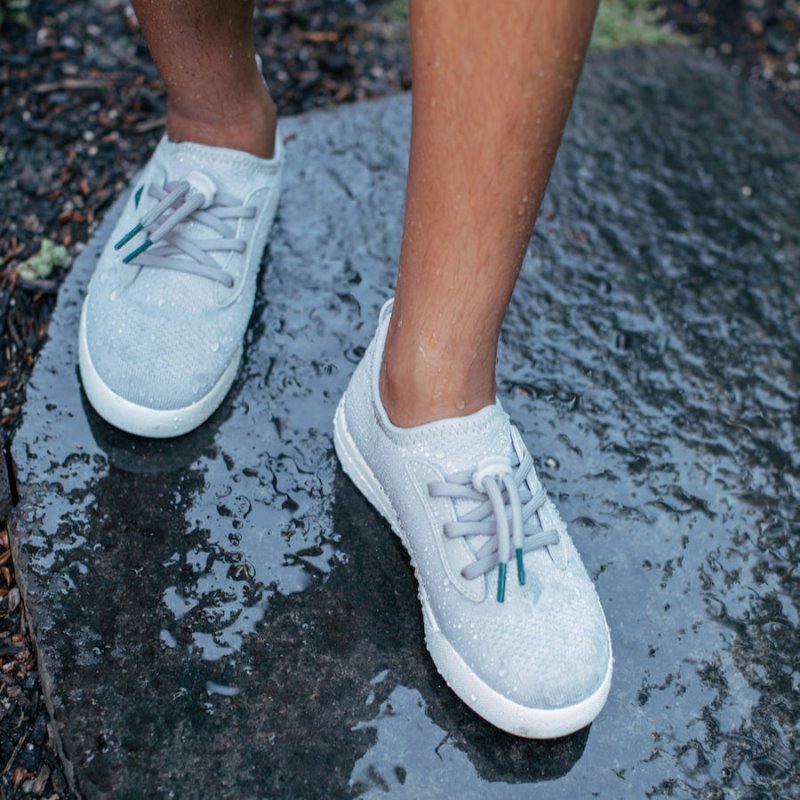 Grey Vessi Weekend Kids' Waterproof Sneakers | fMcclxF