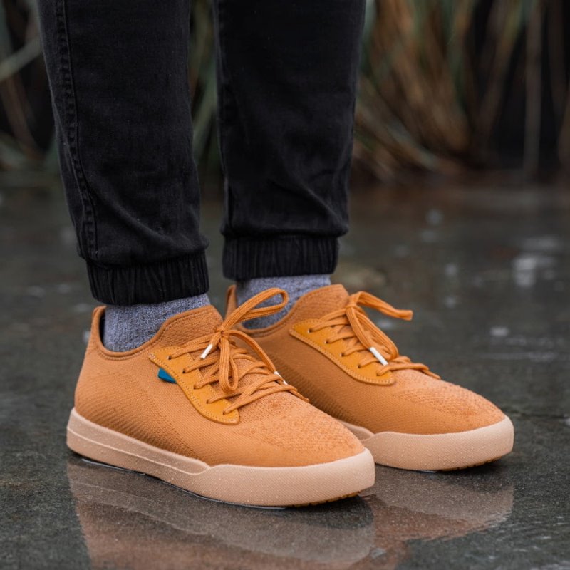 Orange Vessi Weekend Men's Waterproof Sneakers | oB5uyxE