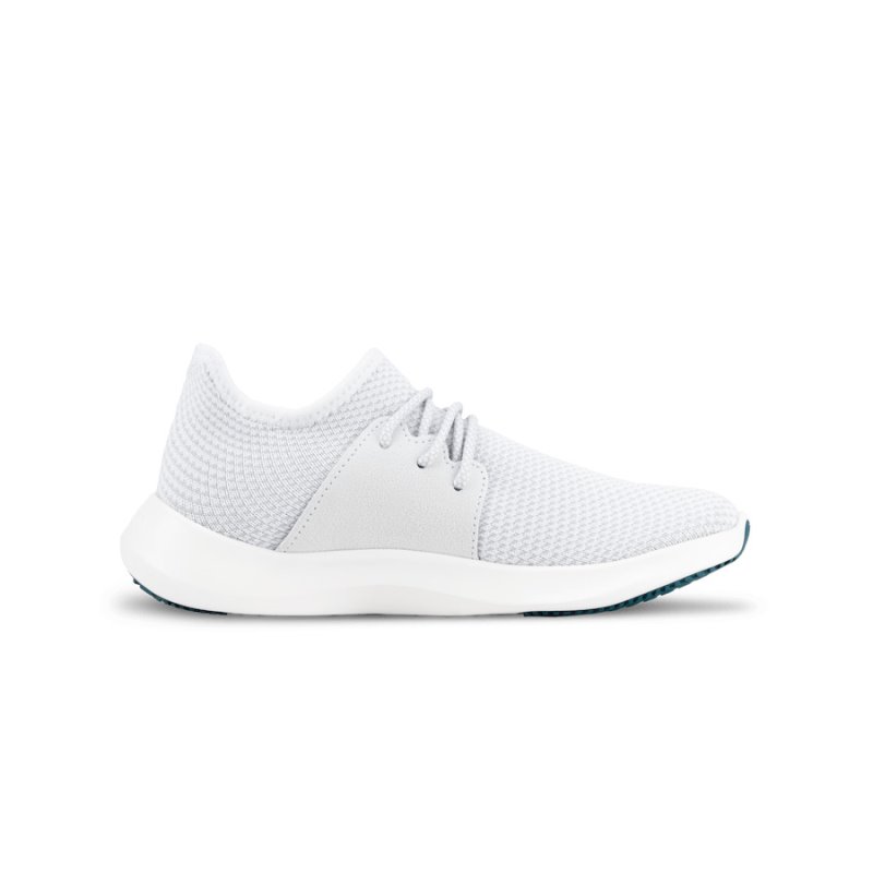 White Vessi Everyday Classic Men's Waterproof Shoes | a35BAy2