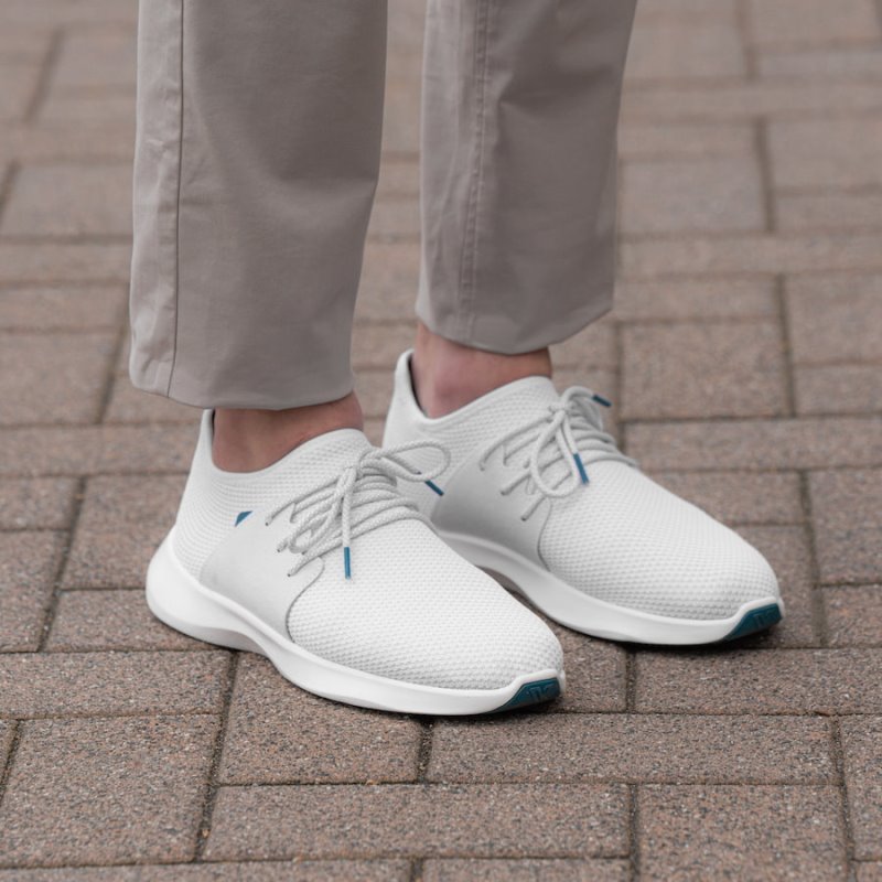 White Vessi Everyday Classic Men's Waterproof Shoes | a35BAy2